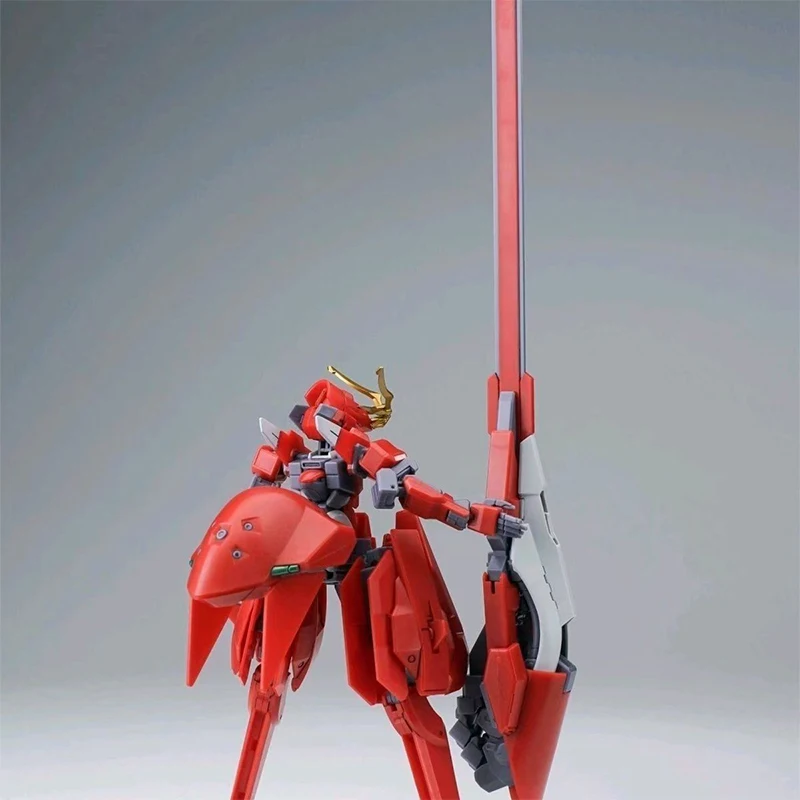 Ak Model Hg 002 TR-6 Woundwort - Bandai Model Gundam Hg recension och pris