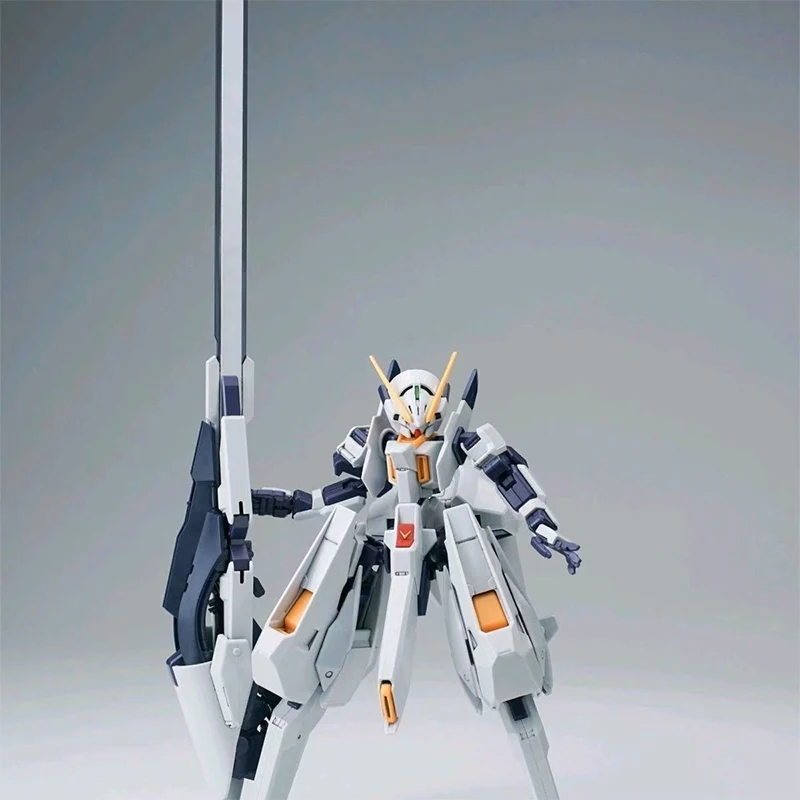 Ak Model Hg 002 TR-6 Woundwort - Bandai Model Gundam Hg recension och pris