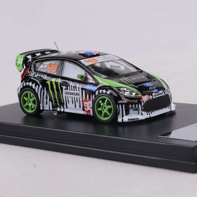 DCM 1/64 Ford Fiesta ST & Focu - Die Cast Car 1 64 recension och pris